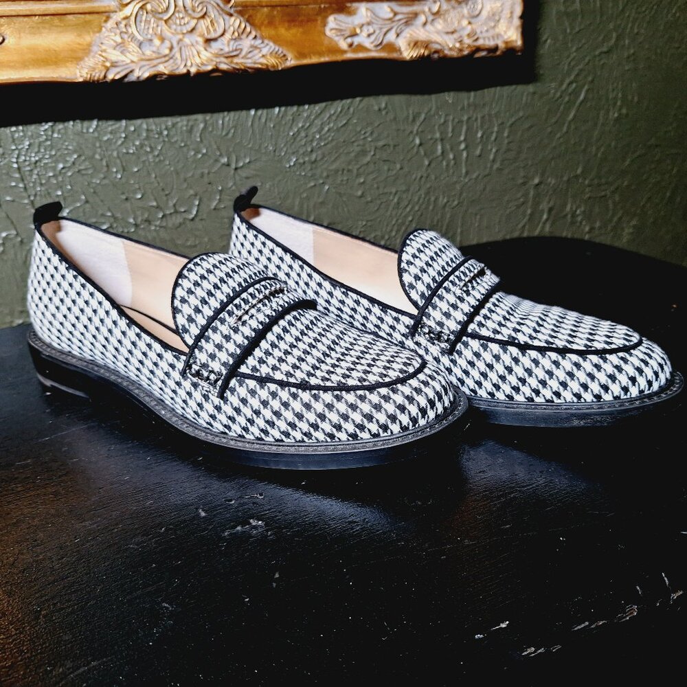 Ann Taylor Houndstooth Loafers (Size 8.5)